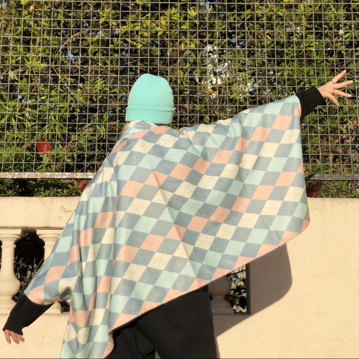 PONCHOMANTA GRANDE - ROMBOS